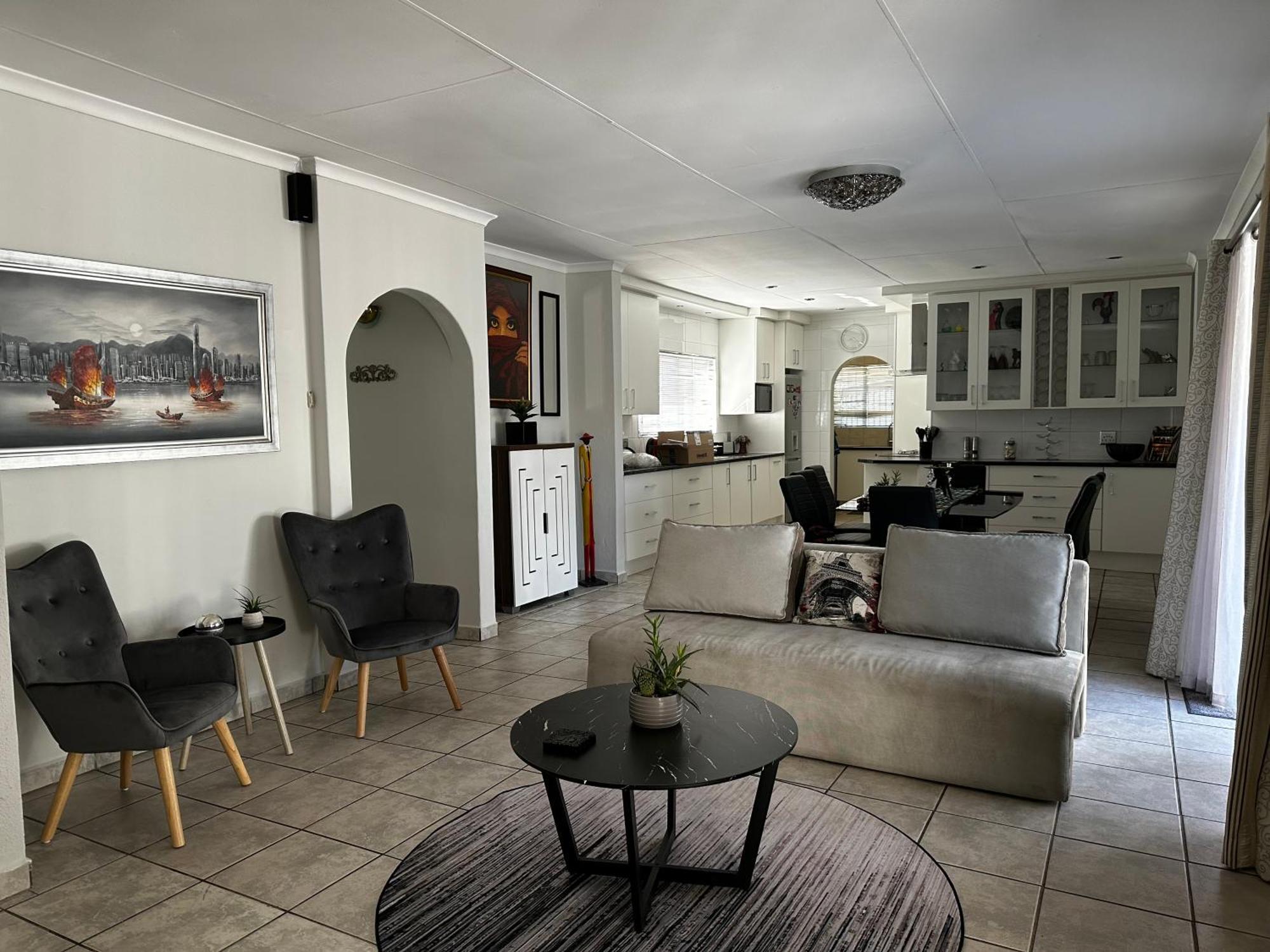 Afrisky Guest House Kempton Park Exterior foto