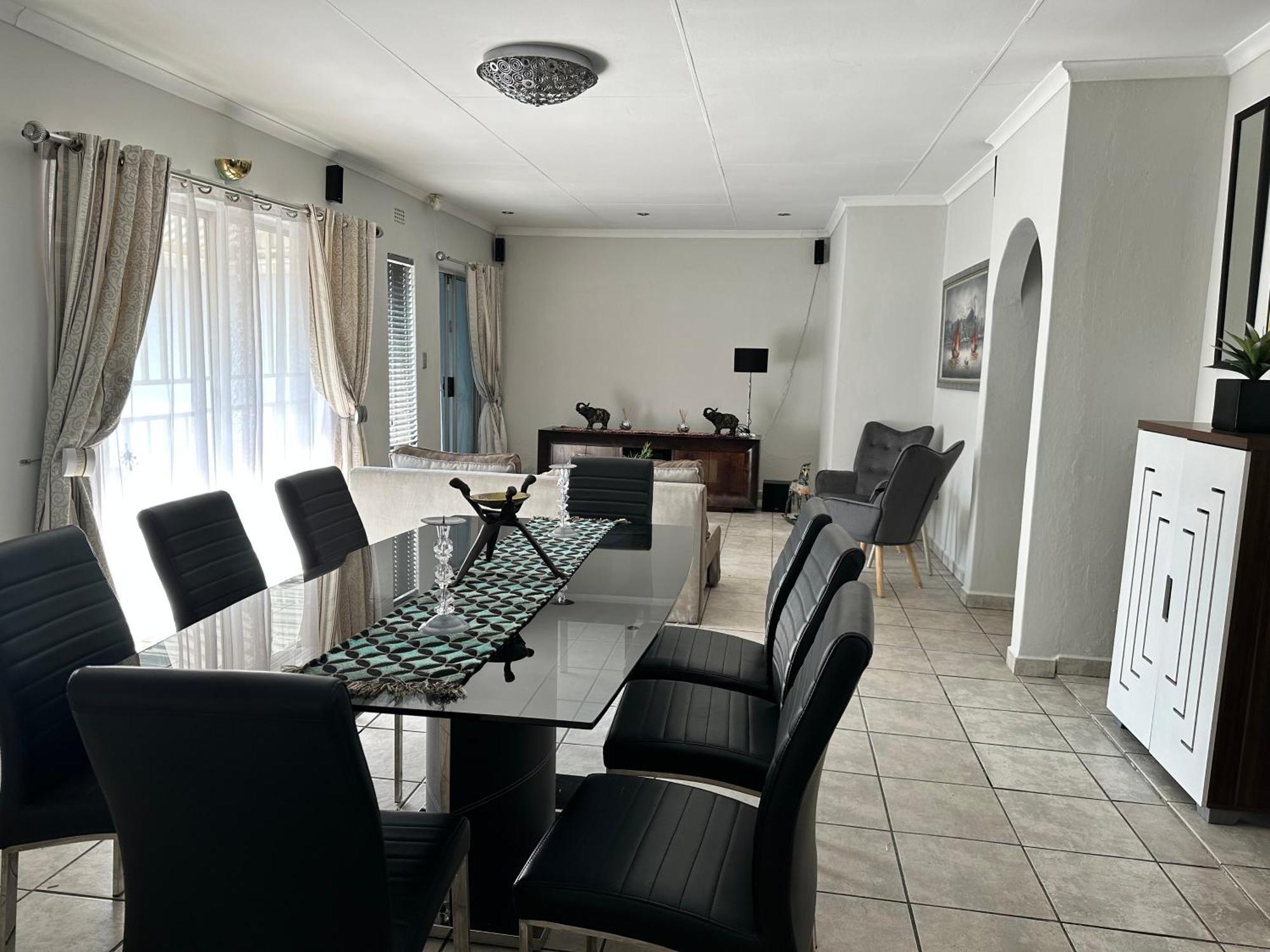 Afrisky Guest House Kempton Park Exterior foto