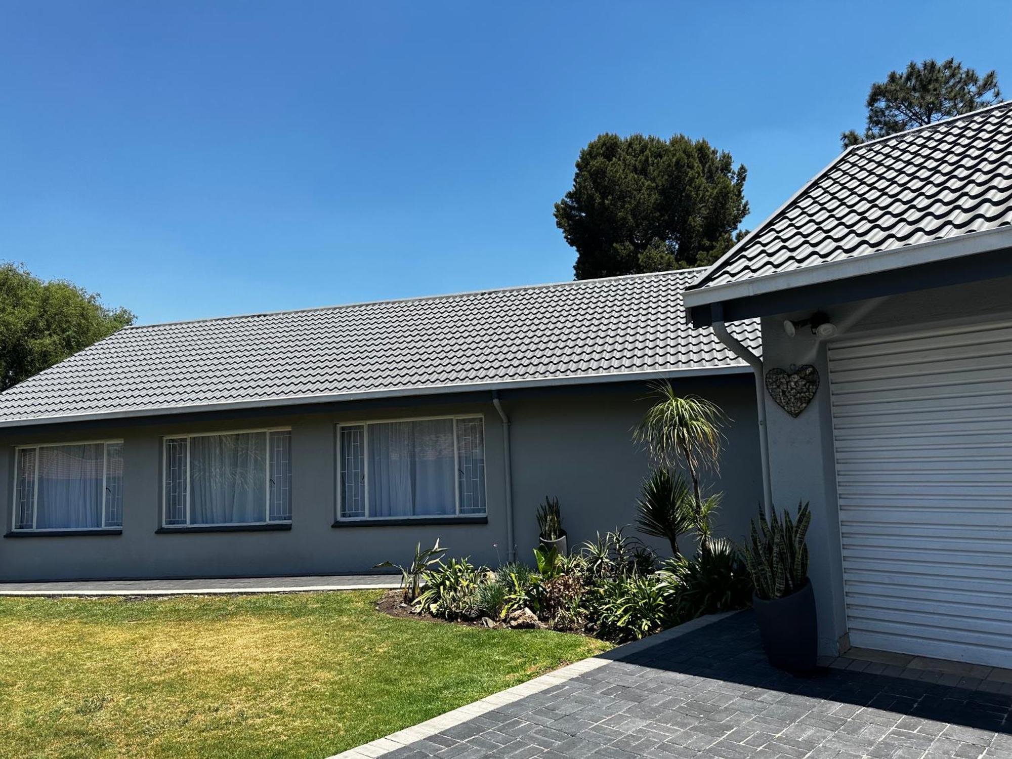 Afrisky Guest House Kempton Park Exterior foto